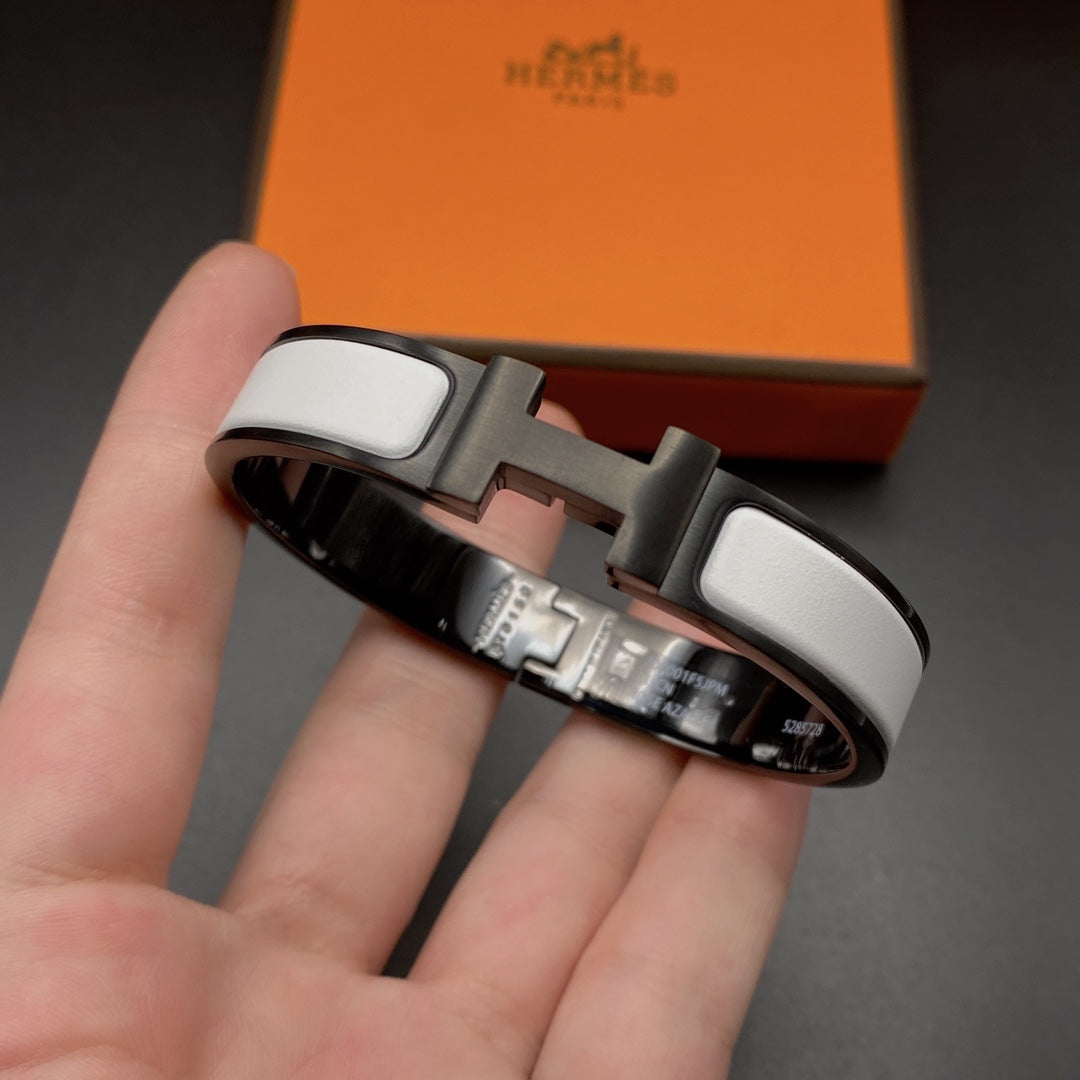 [baslovejewels]H BRACELET 12MM BLACK WHITE CERAMIC
