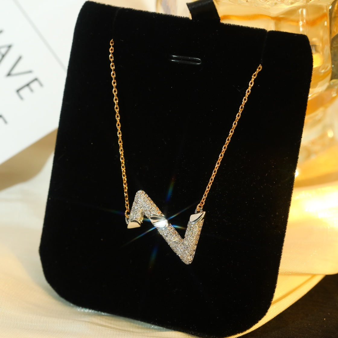 [baslovejewels]VOLT SILVER DIAMOND PEDANT NECKLACE