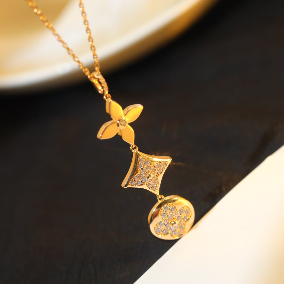 [baslovejewels]STAR AND SUN DIAMOND PINK GOLD NECKLACE