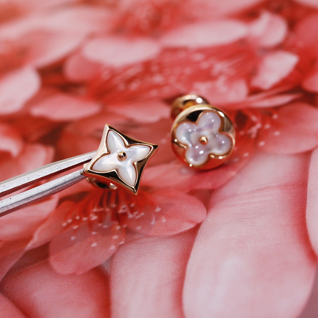 [baslovejewels]STAR AND SUN PINK GOLD MOP STUD EARRINGS
