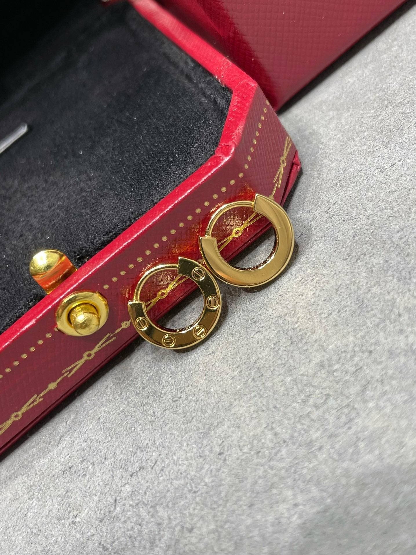 [baslovejewels]LOVE MINI EARRINGS