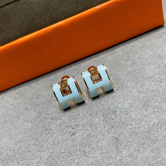 [baslovejewels]POP H SKY BLUE STUD EARRINGS