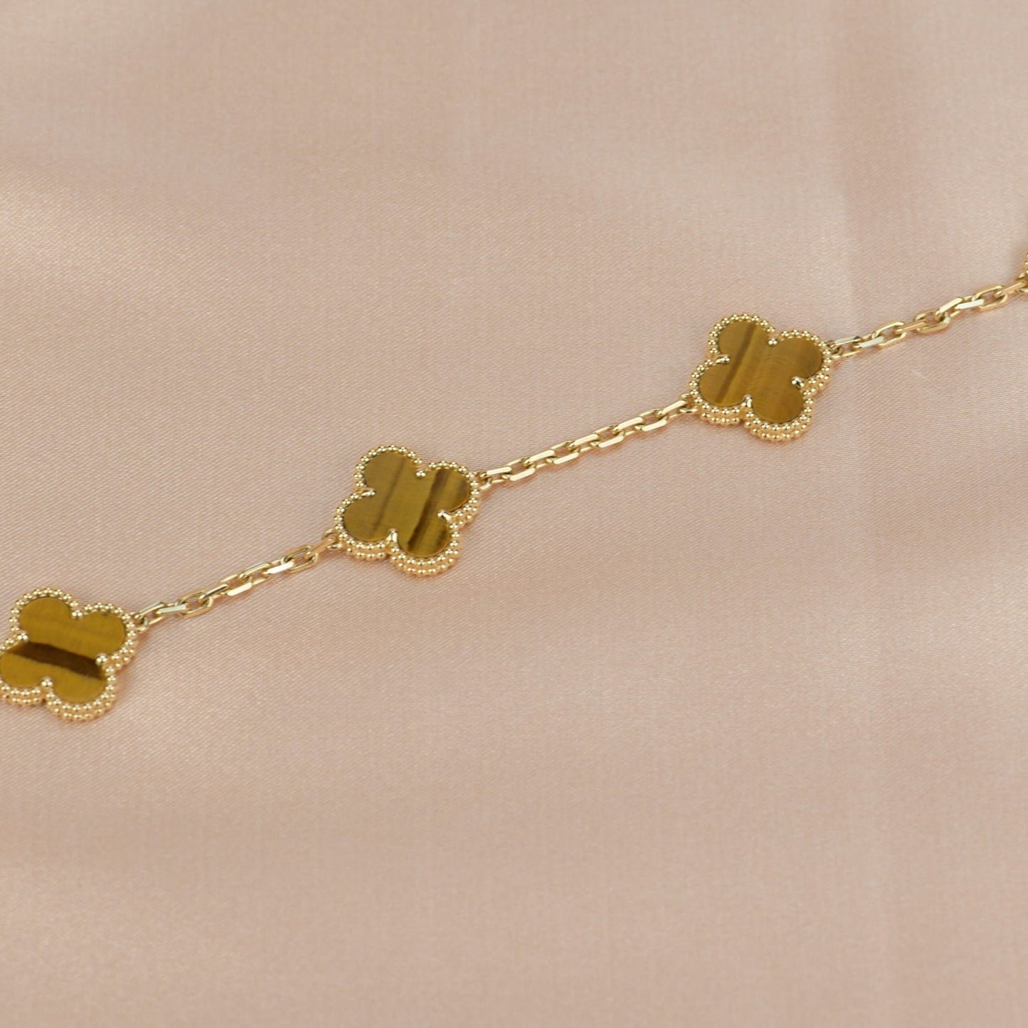 [baslovejewels]CLOVER  5 MOTIFS TIGER EYE BRACELET