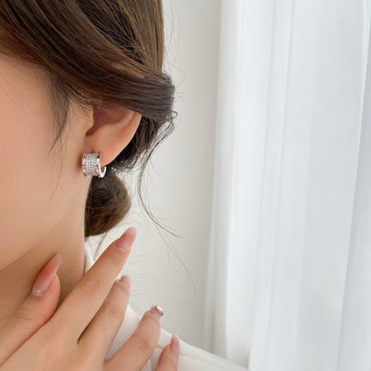 [baslovejewels]ZERO 1 DIAMOND PAVED EARRINGS