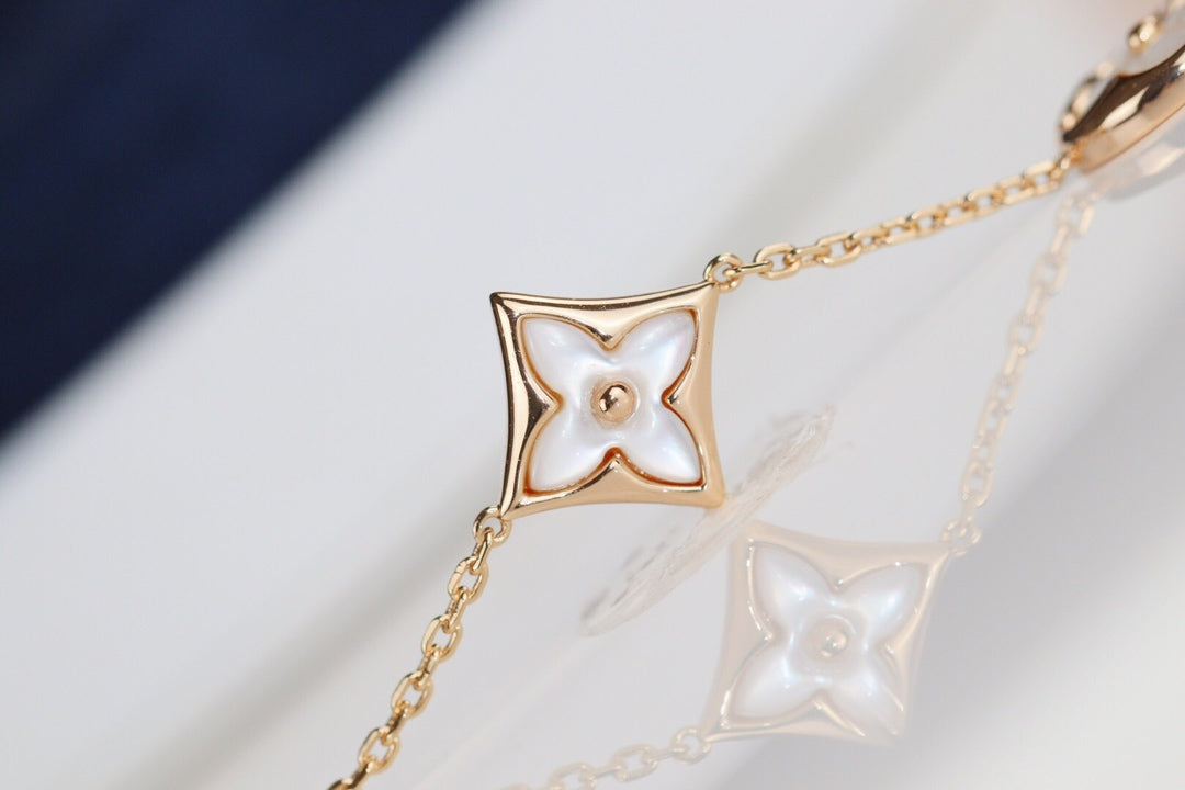 [baslovejewels]LEAF CLOVER BRACELET