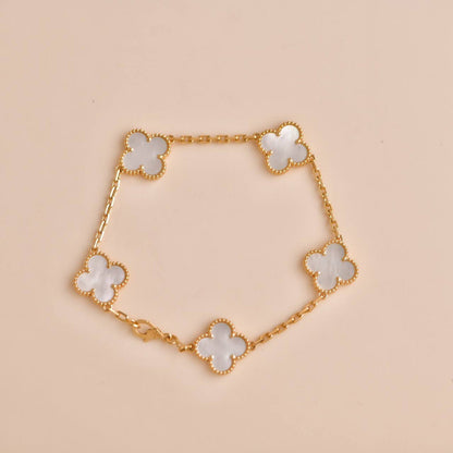 [baslovejewels]CLOVER  5 MOTIF WHITE MOP BRACELET