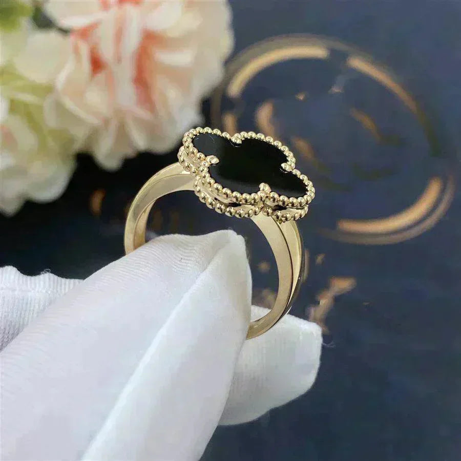[basloveJW]CLOVER ONYX RING